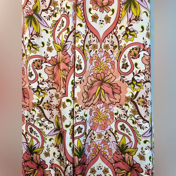 NWT JM Collection Pink and Cream Patterned Pants - Picture 3 of 4